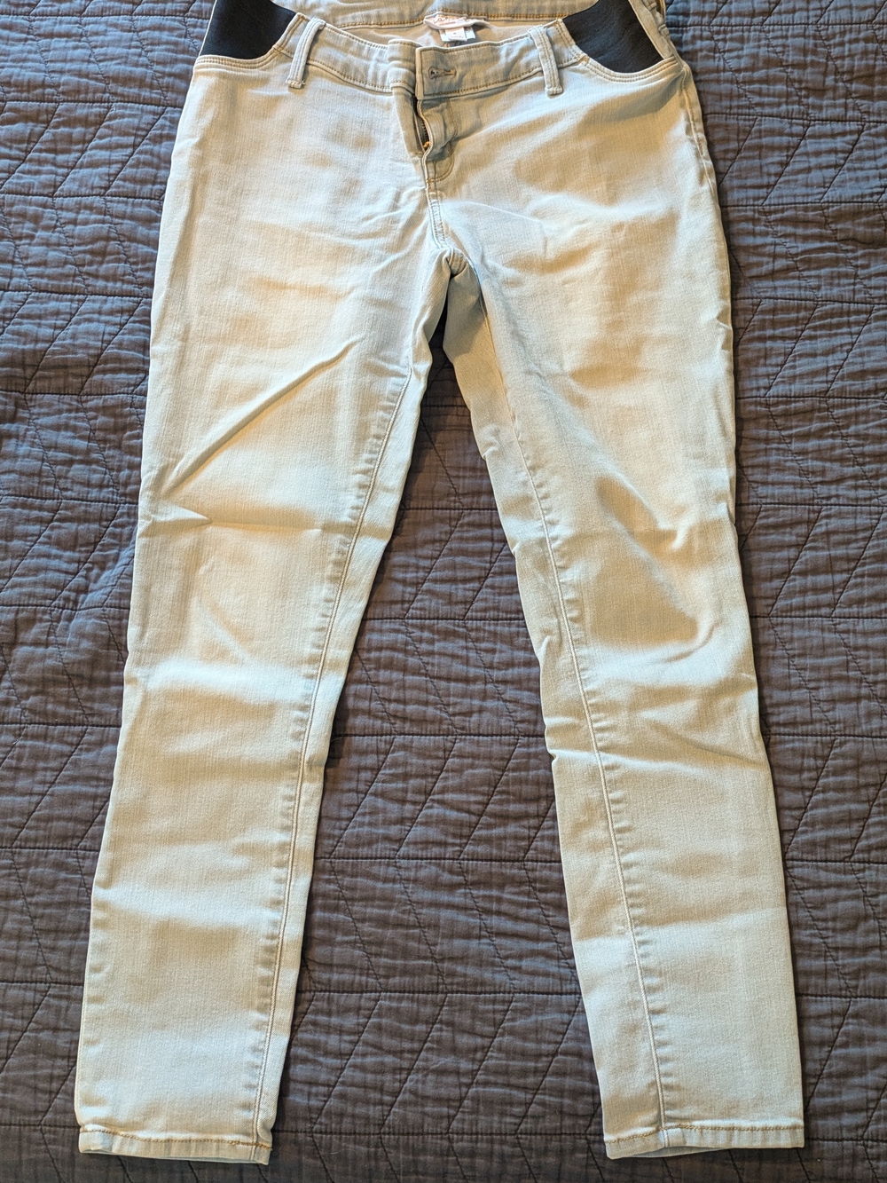 Isabel Light Wash Under-belly Maternity Skinny Jeans